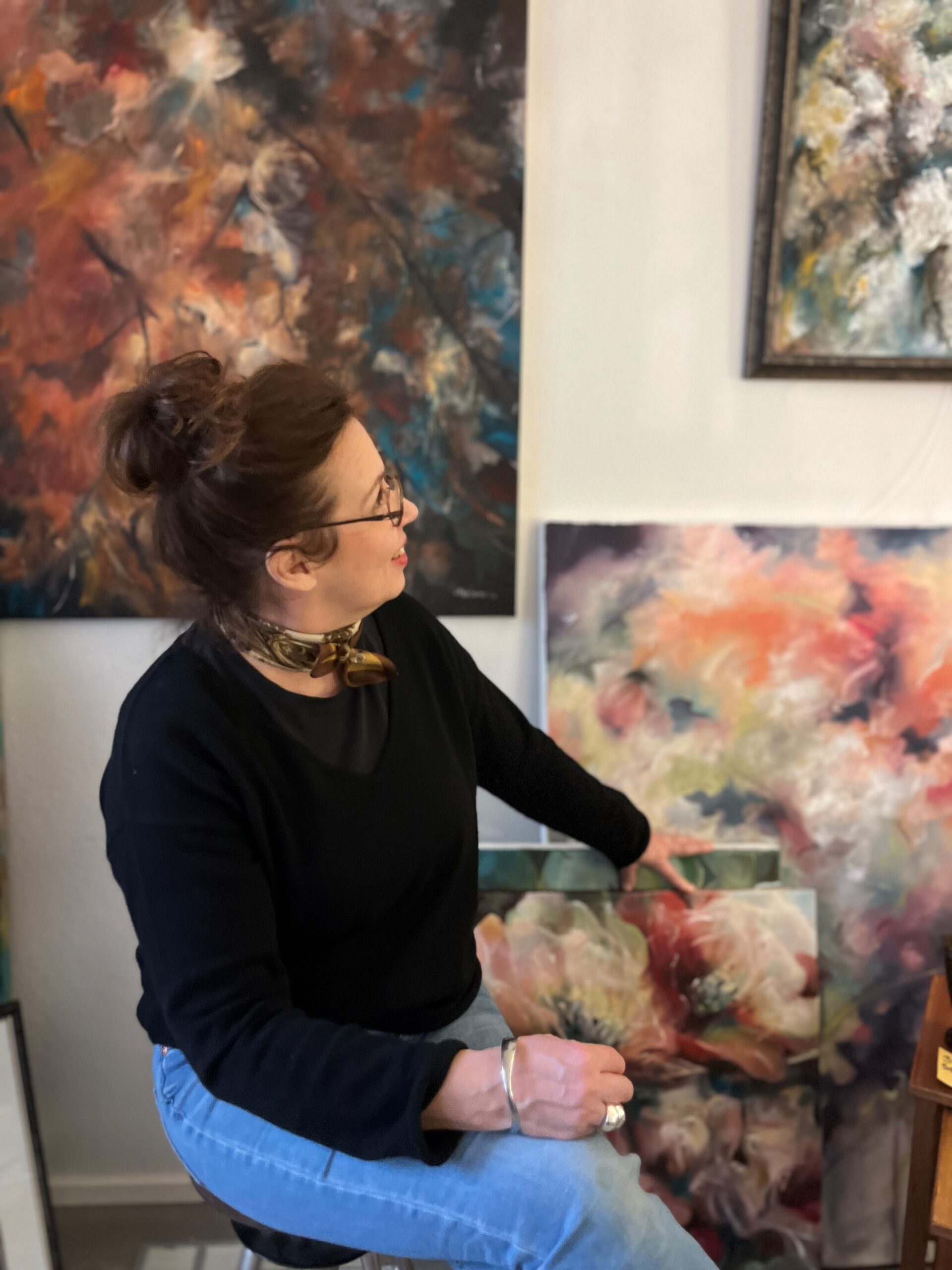 Tarja Uschanow vaihtuvia öljyvärimaalauksia